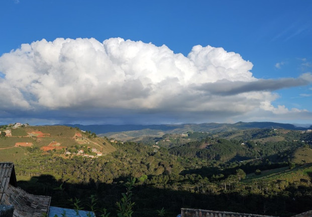 Terreno à Venda, 1.300 m² em Descansopolis - Campos Do Jordão