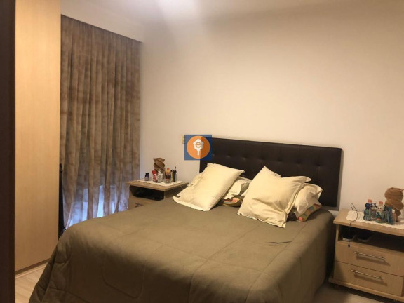 Imagem Apartamento com 4 Quartos à Venda, 206 m² Imagem Apartamento com 4 Quartos à Venda, 206 m²