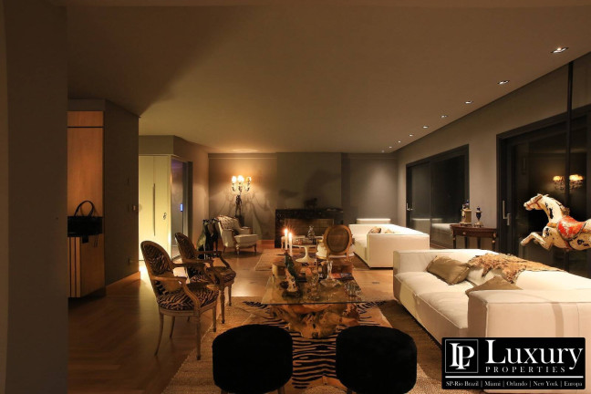 Imagem Apartamento com 3 Quartos à Venda, 319 m² em Planalto - Gramado Imagem Apartamento com 3 Quartos à Venda, 319 m² em Planalto - Gramado