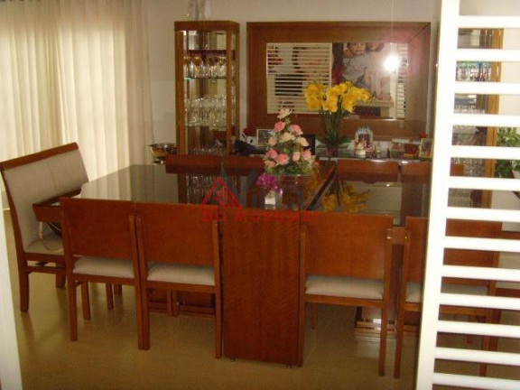 Imagem Sobrado com 4 Quartos à Venda, 310 m² em Chácara Nossa Senhora Do Bom Conselho - São Paulo Imagem Sobrado com 4 Quartos à Venda, 310 m² em Chácara Nossa Senhora Do Bom Conselho - São Paulo