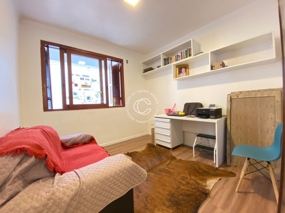 Imagem Casa com 3 Quartos à Venda, 203 m² em Nossa Senhora De Lourdes - Santa Maria Imagem Casa com 3 Quartos à Venda, 203 m² em Nossa Senhora De Lourdes - Santa Maria