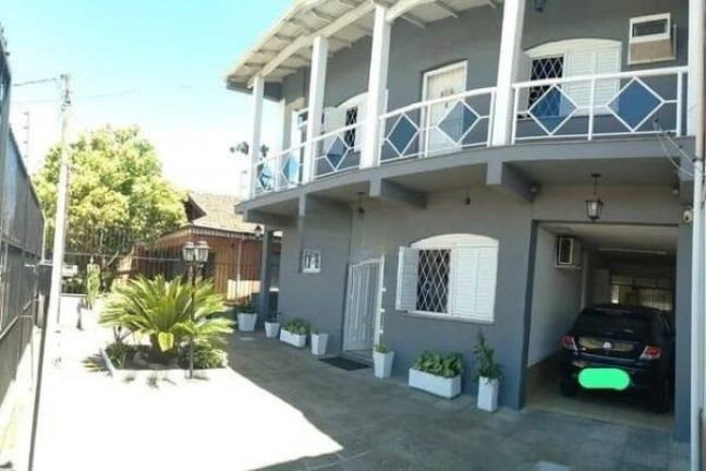 Casa com 6 Quartos à Venda, 570 m² em Sarandi - Porto Alegre