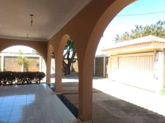 Imagem Casa com 3 Quartos à Venda, 720 m² em Jardim Primavera - Cuiabá Imagem Casa com 3 Quartos à Venda, 720 m² em Jardim Primavera - Cuiabá