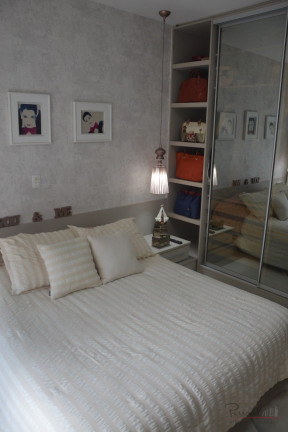 Imagem Casa com 4 Quartos à Venda, 306 m² em Jurerê - Florianópolis Imagem Casa com 4 Quartos à Venda, 306 m² em Jurerê - Florianópolis