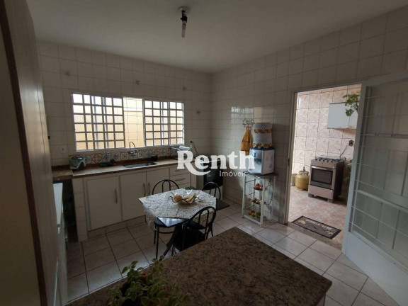 Imagem Casa com 3 Quartos à Venda, 198 m² em Cidade Claret - Rio Claro Imagem Casa com 3 Quartos à Venda, 198 m² em Cidade Claret - Rio Claro