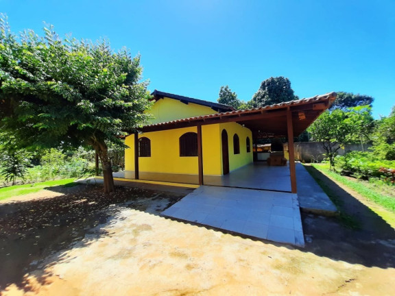 Imagem Imóvel com 3 Quartos à Venda, 390 m²