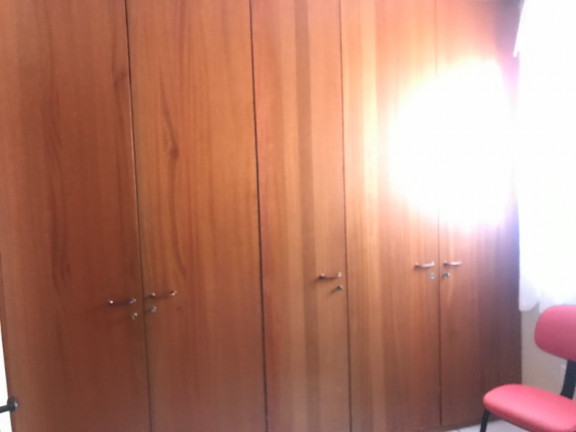 Imagem Casa com 4 Quartos à Venda, 230 m² em Jardim Itu - Porto Alegre