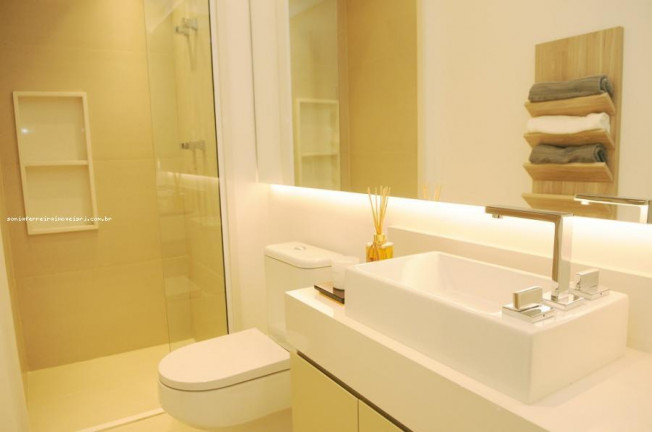 Imagem Apartamento com 2 Quartos à Venda,  em Botafogo - Rio De Janeiro