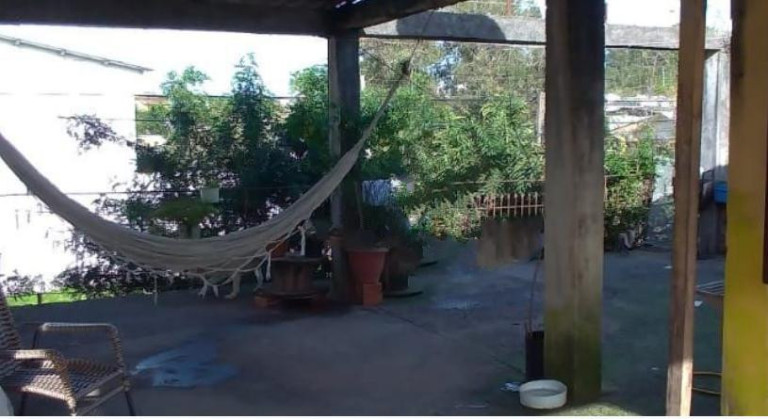 Imagem Casa com 6 Quartos à Venda, 190 m² em Camobi - - Santa Maria
