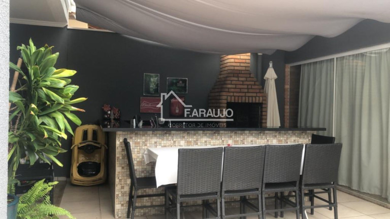 Imagem Imóvel com 3 Quartos à Venda, 310 m² em Parque Residencial Villa Dos Inglezes - Sorocaba Imagem Imóvel com 3 Quartos à Venda, 310 m² em Parque Residencial Villa Dos Inglezes - Sorocaba