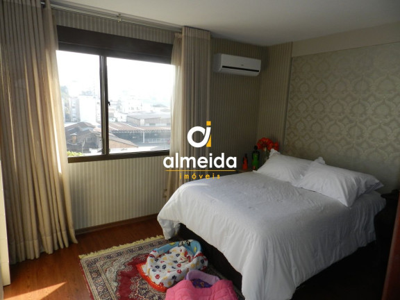 Imagem Cobertura com 3 Quartos à Venda, 264 m² em Centro - Santa Maria Imagem Cobertura com 3 Quartos à Venda, 264 m² em Centro - Santa Maria