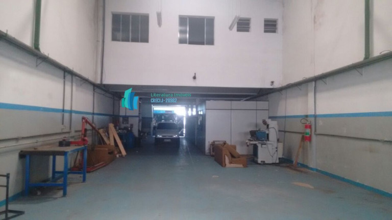 Sala Comercial à Venda, 1.100 m² em Cerâmica - São Caetano Do Sul