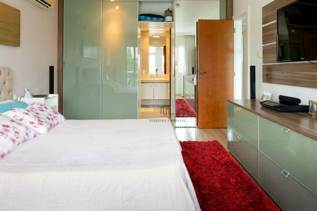 Imagem Casa com 3 Quartos à Venda, 350 m² em Camboinhas - Niterói Imagem Casa com 3 Quartos à Venda, 350 m² em Camboinhas - Niterói