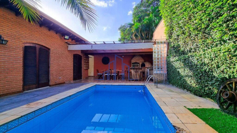 Imagem Casa com 3 Quartos à Venda, 250 m² em Alphaville - Santana De Parnaíba Imagem Casa com 3 Quartos à Venda, 250 m² em Alphaville - Santana De Parnaíba