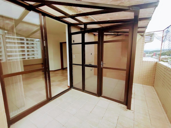 Imagem Cobertura com 4 Quartos à Venda, 389 m² em Centro - Joinville