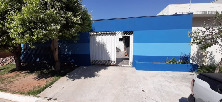 Imóvel com 2 Quartos à Venda,  em Sinop - Sinop
