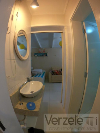 Imagem Apartamento com 3 Quartos para Temporada, 130 m² em Centro - Balneário Camboriú