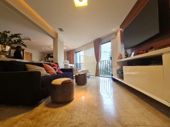 Imagem Imóvel com 4 Quartos à Venda, 192 m² em Barra - Salvador Imagem Imóvel com 4 Quartos à Venda, 192 m² em Barra - Salvador