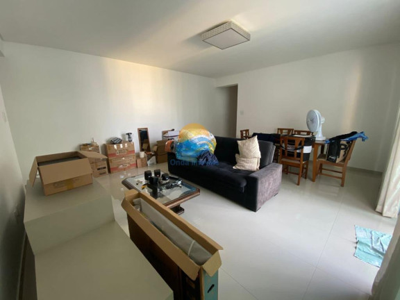 Imagem Apartamento com 2 Quartos à Venda, 121 m² em José Menino - Santos
