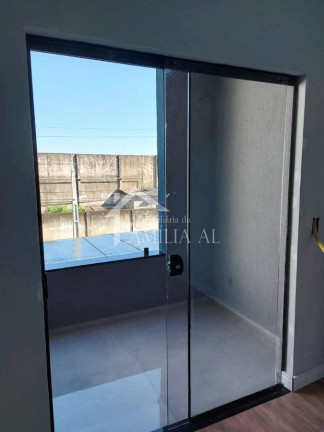 Sobrado com 3 Quartos à Venda, 135 m² em Floresta - Joinville
