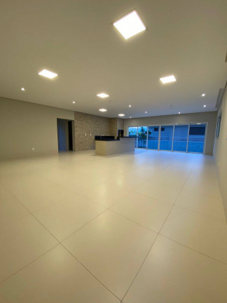 Imagem Casa com 4 Quartos à Venda,  em Santa Rosa - Cuiabá