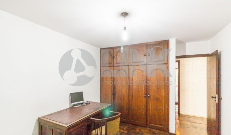 Imagem Casa com 5 Quartos à Venda, 280 m² em Três Figueiras - Porto Alegre Imagem Casa com 5 Quartos à Venda, 280 m² em Três Figueiras - Porto Alegre