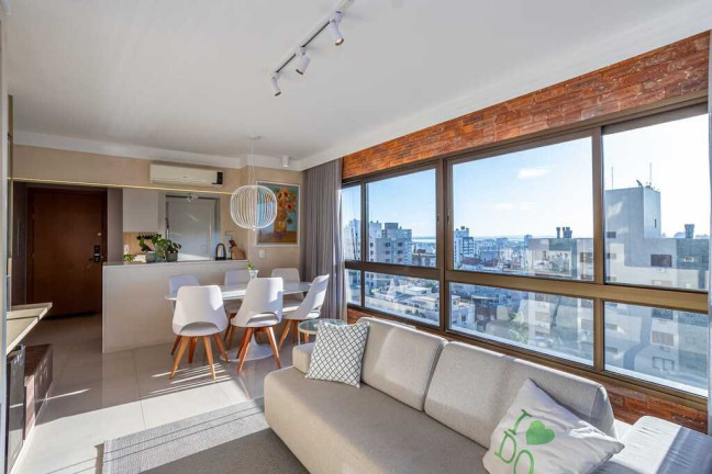 Apartamento com 2 Quartos à Venda, 77 m² em Bela Vista - Porto Alegre