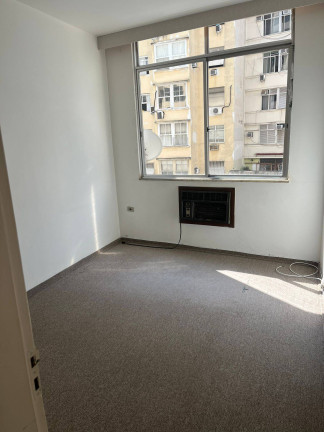 Imagem Apartamento com 3 Quartos à Venda,  em Copacabana - Rio De Janeiro