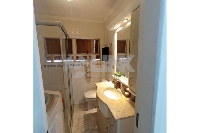 Imagem Imóvel com 2 Quartos à Venda, 93 m² em Santo Antônio - Porto Alegre Imagem Imóvel com 2 Quartos à Venda, 93 m² em Santo Antônio - Porto Alegre