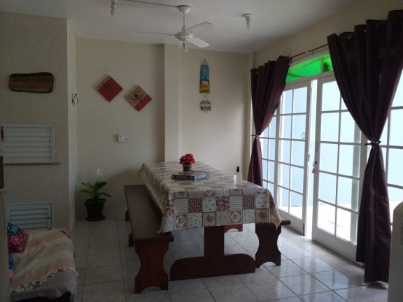 Imagem Imóvel com 4 Quartos à Venda, 200 m² em Vila Alvorada - Imbituba Imagem Imóvel com 4 Quartos à Venda, 200 m² em Vila Alvorada - Imbituba