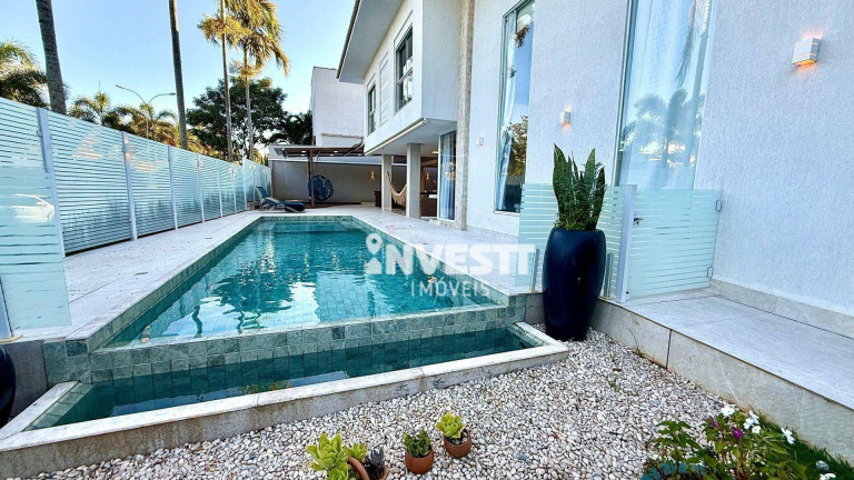 Imagem Sobrado com 4 Quartos à Venda, 330 m² em Jardins Valencia - Goiânia Imagem Sobrado com 4 Quartos à Venda, 330 m² em Jardins Valencia - Goiânia