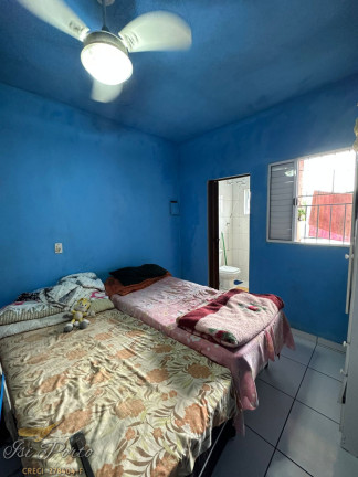 Imagem Casa com 2 Quartos à Venda, 260 m² em 29 - Itanhaém
