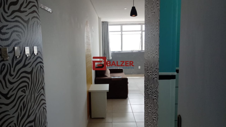 Imagem Apartamento com 1 Quarto à Venda, 47 m² em Centro - Florianópolis Imagem Apartamento com 1 Quarto à Venda, 47 m² em Centro - Florianópolis