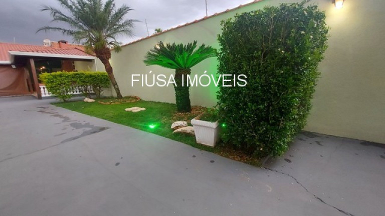 Casa com 2 Quartos à Venda,  em Parque Residencial Cândido Portinari - Ribeirão Preto