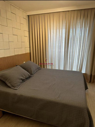 Imagem Apartamento com 3 Quartos à Venda, 136 m² em Vila Anastácio - São Paulo
