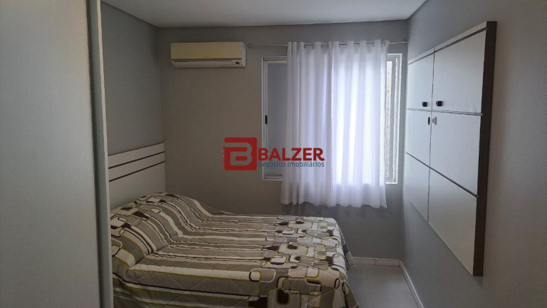 Imagem Apartamento com 2 Quartos à Venda, 117 m² em Centro - Florianópolis Imagem Apartamento com 2 Quartos à Venda, 117 m² em Centro - Florianópolis