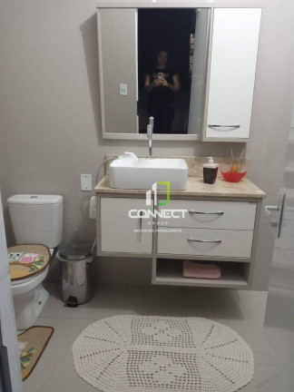 Imagem Casa com 2 Quartos à Venda, 130 m² em Espinheiros - Itajaí