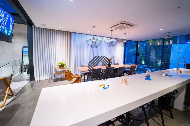 Imagem Sobrado com 3 Quartos à Venda, 414 m² em Alphaville Nova Esplanada - Votorantim Imagem Sobrado com 3 Quartos à Venda, 414 m² em Alphaville Nova Esplanada - Votorantim