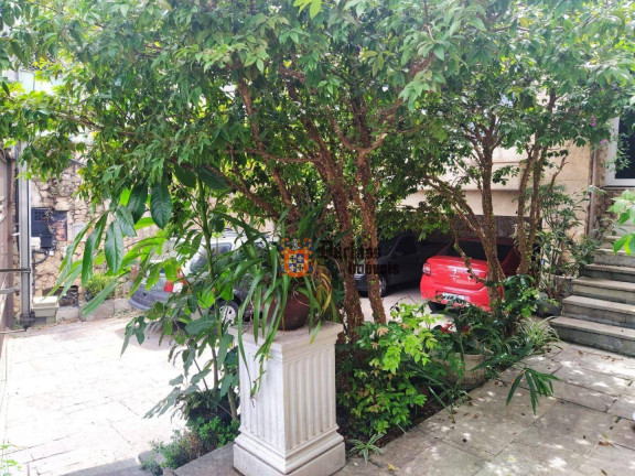 Imagem Casa com 4 Quartos à Venda, 262 m² em Canhema - Diadema