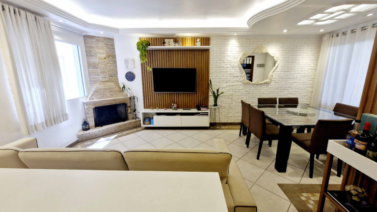 Casa de Condomínio com 3 Quartos à Venda, 197 m² em Vila Pedra Branca - São Paulo