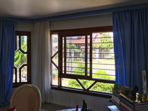 Imagem Casa com 3 Quartos à Venda,  em Igara - Canoas