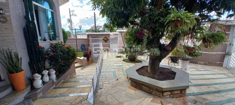 Imagem Casa com 3 Quartos à Venda, 750 m² em Vila Zélia - Lorena Imagem Casa com 3 Quartos à Venda, 750 m² em Vila Zélia - Lorena