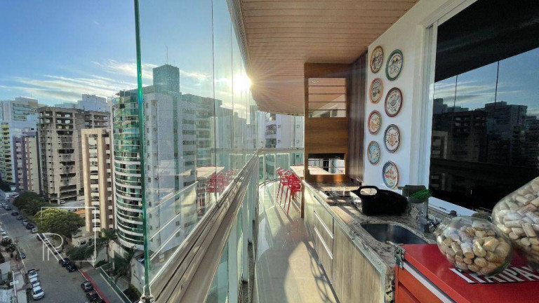 Imagem Apartamento com 4 Quartos à Venda, 145 m² em Praia Da Costa - Vila Velha Imagem Apartamento com 4 Quartos à Venda, 145 m² em Praia Da Costa - Vila Velha