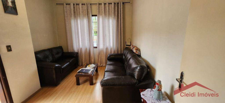 Imagem Casa com 3 Quartos à Venda, 60 m² em Atiradores - Joinville Imagem Casa com 3 Quartos à Venda, 60 m² em Atiradores - Joinville