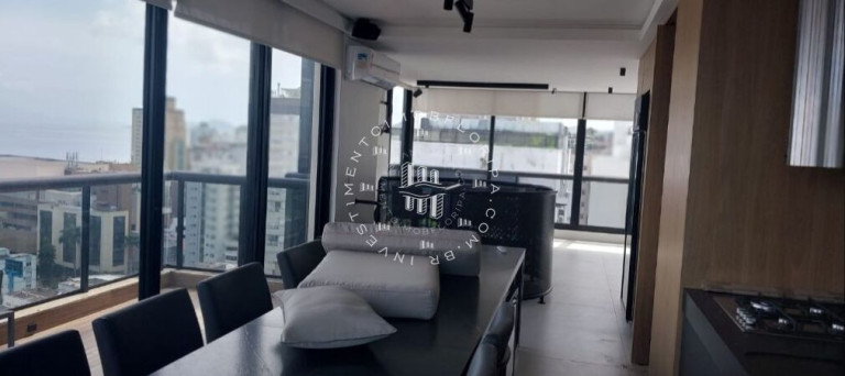 Imagem Cobertura com 2 Quartos à Venda, 238 m² em Centro - Florianópolis Imagem Cobertura com 2 Quartos à Venda, 238 m² em Centro - Florianópolis