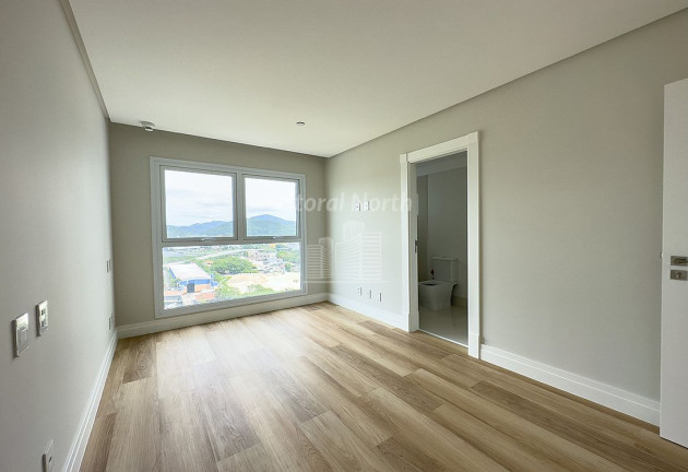 Imagem Apartamento com 4 Quartos à Venda, 196 m² em Centro - Balneário Camboriú