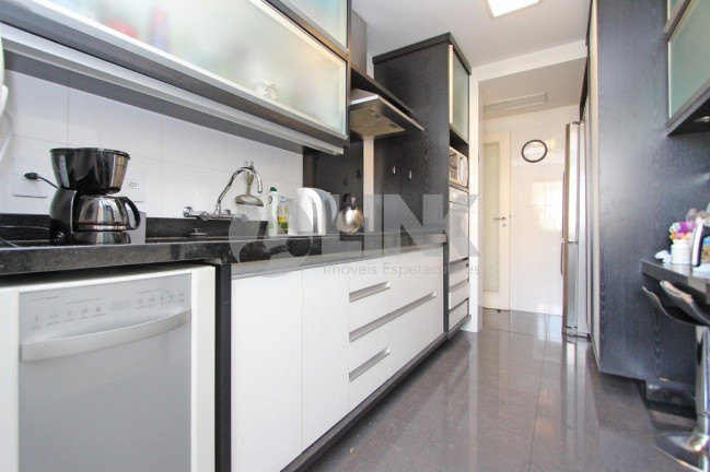 Imagem Apartamento com 3 Quartos à Venda, 113 m² em Petrópolis - Porto Alegre