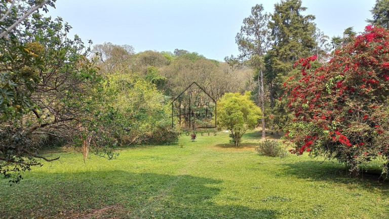 Imagem Imóvel com 3 Quartos à Venda, 5.000 m² em Jardim Caiapiá - Cotia