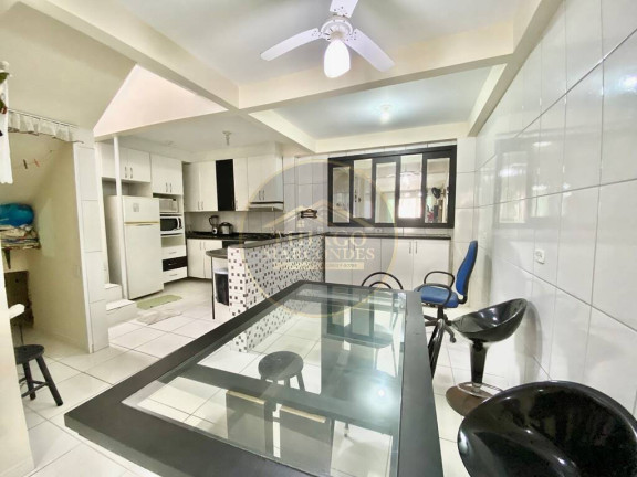 Imagem Sobrado com 3 Quartos à Venda, 168 m² em Balneário Brejatuba - Guaratuba Imagem Sobrado com 3 Quartos à Venda, 168 m² em Balneário Brejatuba - Guaratuba