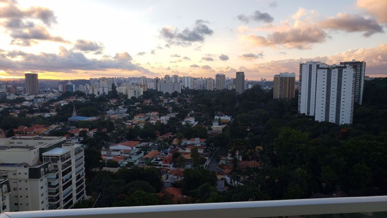 Imagem Apartamento com 3 Quartos à Venda, 160 m² em Campo Belo - São Paulo